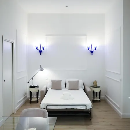 Aureliana Luxury * روما